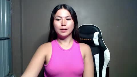 Snapshot of hot_precious_nikki chatting on July 10, 5:26 pm Nikki online show from July 10, 5:26 pm