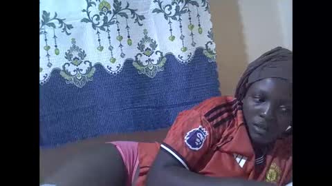 RAYLAH online show from December 20, 7:21 pm