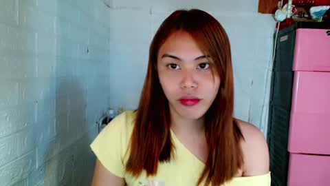 Snapshot of hot_selenaxx chatting on July 28, 11:37 pm Selena online show from July 28, 11:37 pm