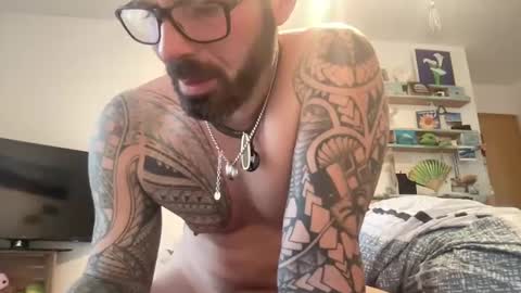 Snapshot of hot_sex83 chatting on December 11, 3:26 pm letmedoo2 online show from December 11, 3:26 pm