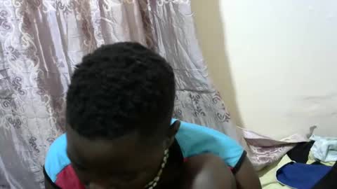 hot_shawrry online show from March 10, 12:37 pm