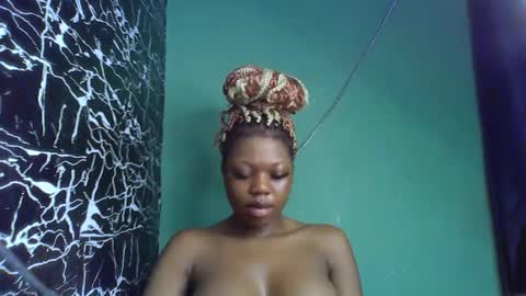 Snapshot of hot_stellaa chatting on February 10, 7:47 am Stella online show from February 10, 7:47 am