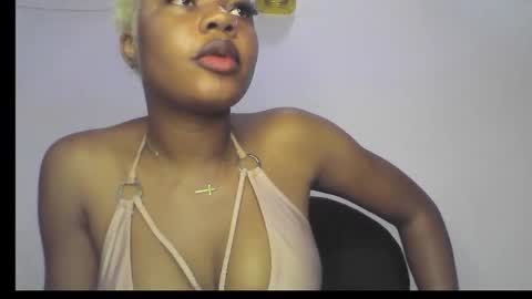 Snapshot of hot_stellaa chatting on September 21, 11:12 am Stella online show from September 21, 11:12 am