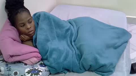 Snapshot of hot_tara1 chatting on March 7, 1:24 am tara online show from March 7, 1:24 am