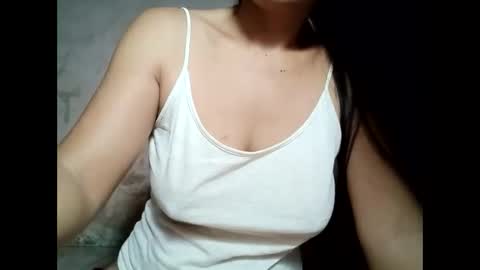 hot_warrios247 online show from February 14, 8:26 pm