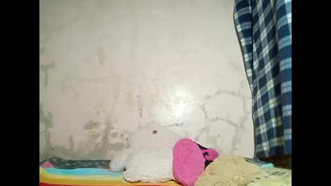 hot_warrios247 online show from February 19, 9:17 am