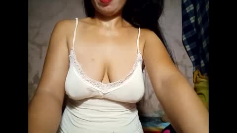 hot_warrios247 online show from February 27, 1:16 am