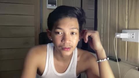 hotasian_jerome online show from April 17, 11:02 am