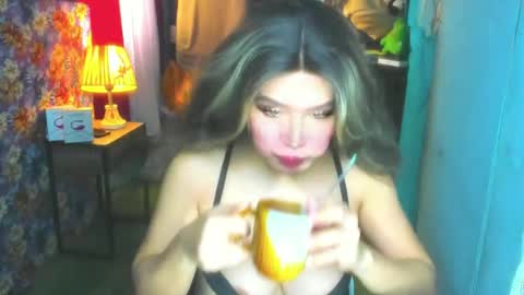 Snapshot of hotbabe_tanya chatting on June 28, 3:01 am T A N Y A online show from June 28, 3:01 am