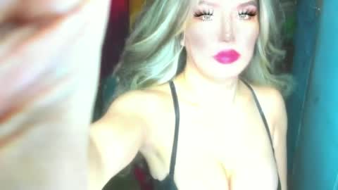 Snapshot of hotbabe_tanya chatting on June 30, 4:02 am T A N Y A online show from June 30, 4:02 am