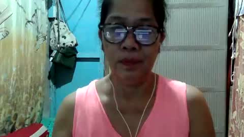 Snapshot of hotbetty_45 chatting on July 12, 12:12 am hotbetty_45 online show from July 12, 12:12 am