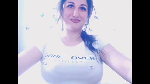 hotboobsmaya online show from February 20, 11:11 am