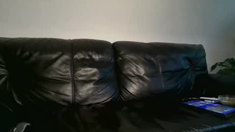 Snapshot of hotboy32891282 chatting on December 31, 8:37 am hotboy32891282 online show from December 31, 8:37 am