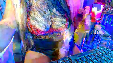 Snapshot of hotbritneyxx chatting on February 1, 6:19 pm hotbritneyxx online show from February 1, 6:19 pm