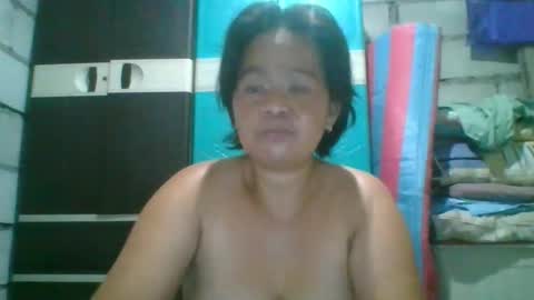 hotchicks4uxx online show from January 16, 9:24 am