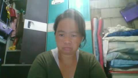 hotchicks4uxx online show from March 15, 1:00 am