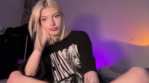 Snapshot of hotchubently chatting on October 10, 7:35 pm hotchubently online show from October 10, 7:35 pm