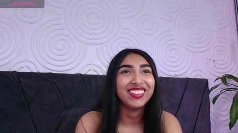 Snapshot of hotcouple_game chatting on January 29, 7:57 am hotcouple_game online show from January 29, 7:57 am