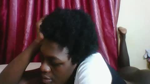 VICTORIA online show from December 2, 10:38 pm