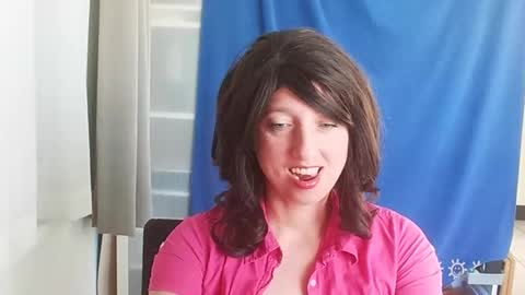 Hot Destany online show from December 16, 9:24 am