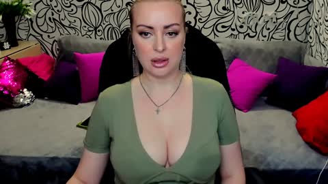 Alice online show from February 6, 2:37 pm