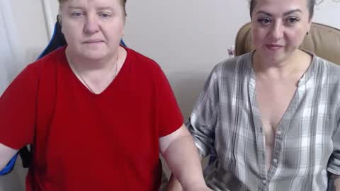 Snapshot of hotfiremommy chatting on October 9, 7:56 pm LimonkaFire online show from October 9, 7:56 pm