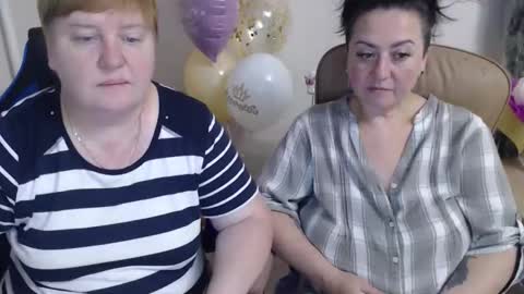 Snapshot of hotfiremommy chatting on October 17, 7:16 pm LimonkaFire online show from October 17, 7:16 pm