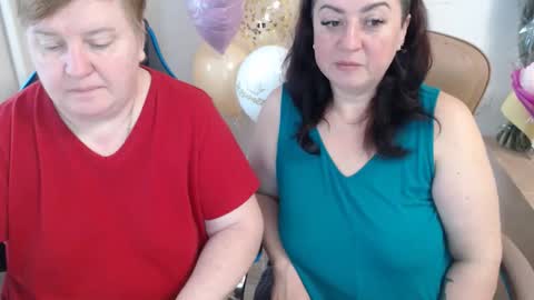 Snapshot of hotfiremommy chatting on October 18, 7:20 am LimonkaFire online show from October 18, 7:20 am