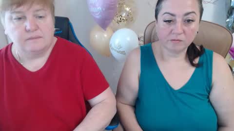 Snapshot of hotfiremommy chatting on October 19, 7:31 am LimonkaFire online show from October 19, 7:31 am