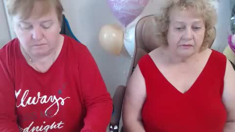 Snapshot of hotfiremommy chatting on October 21, 7:31 am LimonkaFire online show from October 21, 7:31 am