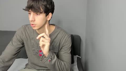 QUENTIN online show from December 4, 6:44 am