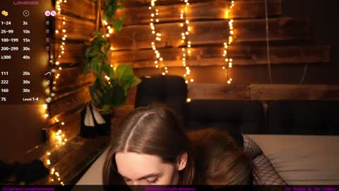 hotfrecklesgirl online show from November 14, 5:22 pm