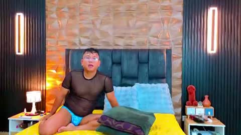 felipe  marcello online show from July 18, 3:16 pm
