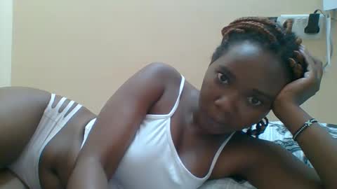 Queen online show from November 5, 7:08 am