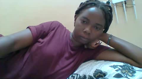 Snapshot of hotgodees chatting on January 15, 4:28 am Queen online show from January 15, 4:28 am