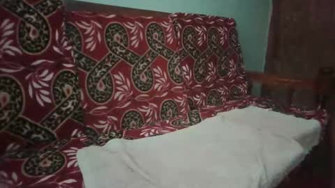 Snapshot of hotguyy001 chatting on November 25, 11:21 am hotguyy001 online show from November 25, 11:21 am