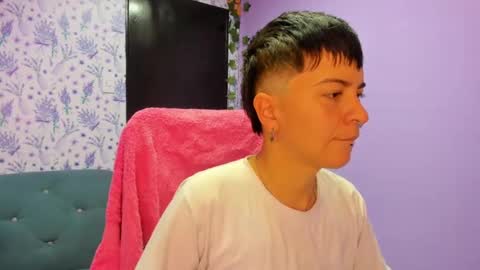 Snapshot of hothannah_ chatting on October 12, 1:59 am hannah online show from October 12, 1:59 am