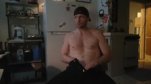 Snapshot of hothardthrob chatting on May 27, 1:46 am Hot Hard Throb online show from May 27, 1:46 am
