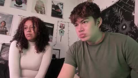 Sam and Nico online show from November 11, 2:50 pm