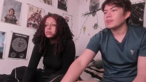 Sam and Nico online show from November 28, 3:04 pm