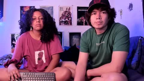 Sam and Nico online show from April 14, 3:23 am