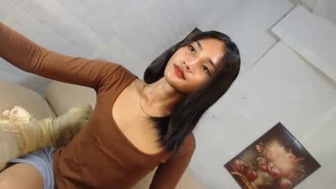 hothornyjackie online show from February 2, 1:23 am