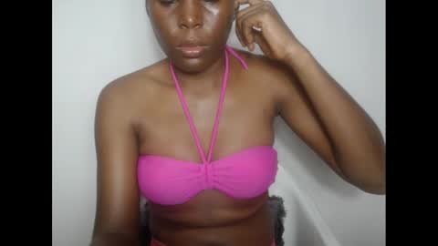 Snapshot of hotjessie0 chatting on January 12, 4:21 am hotjessie0 online show from January 12, 4:21 am
