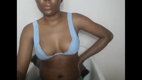 Snapshot of hotjessie0 chatting on January 21, 10:08 am hotjessie0 online show from January 21, 10:08 am