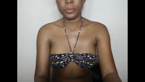 Snapshot of hotjessie0 chatting on February 13, 4:54 am hotjessie0 online show from February 13, 4:54 am