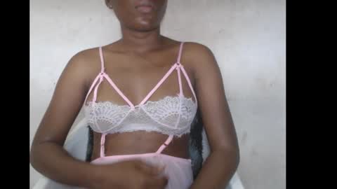 hotjessie0 online show from November 25, 6:35 am