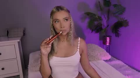 Maria online show from June 15, 4:47 am