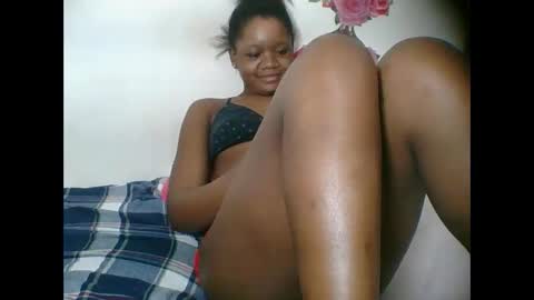 LOYCE online show from September 22, 5:15 pm