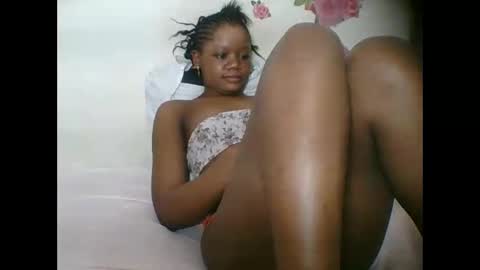 LOYCE online show from October 9, 8:07 pm