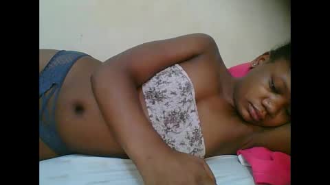 LOYCE online show from November 16, 9:53 pm